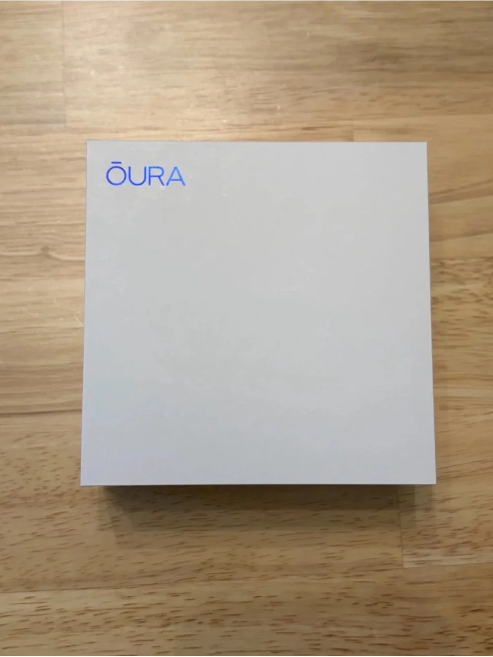 Oura ring Gen 3 size 8 silver, w/ charger and box